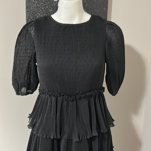 Tuckernuck ENGLISH FACTORY Dotted Mixed Media Tiered Dress Black Sz XS NEW - Picture 3 of 12